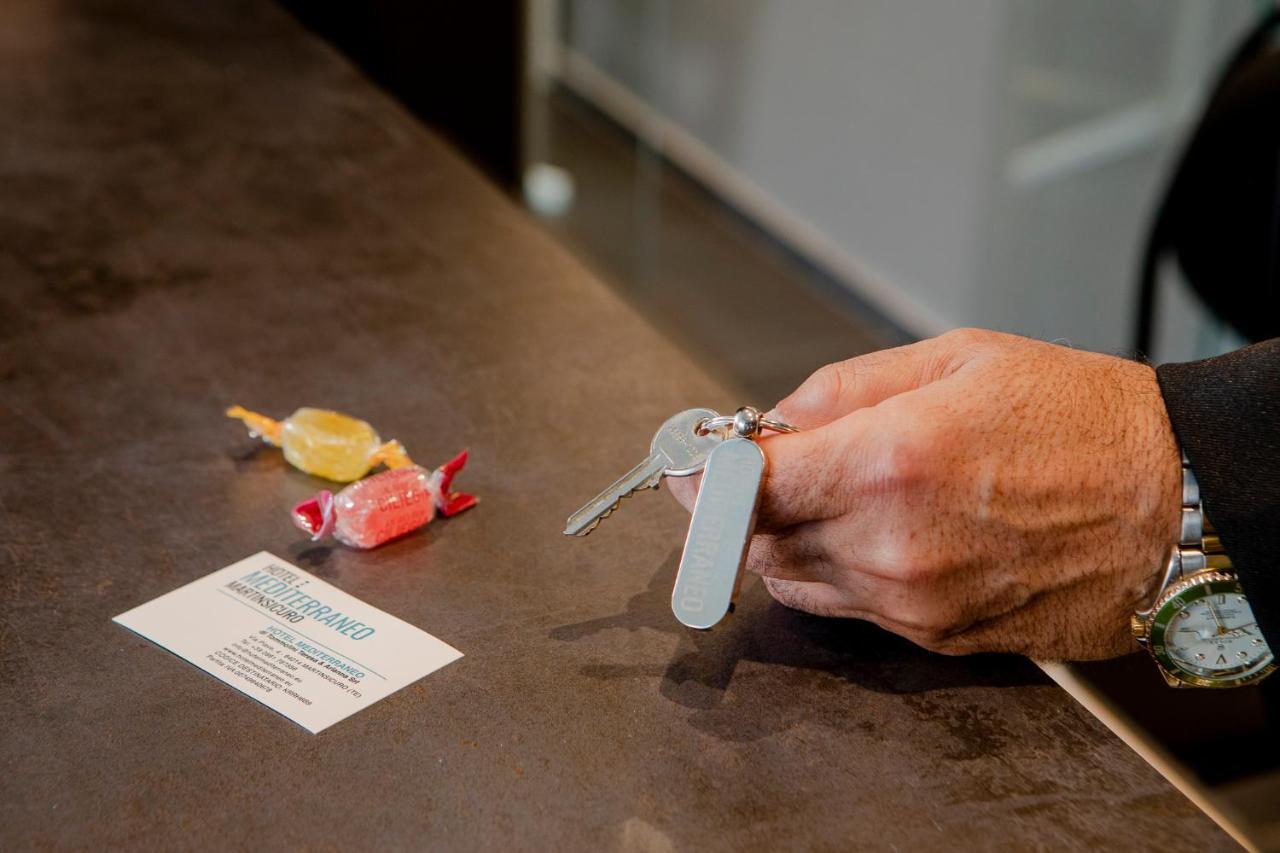 Hotel Mediterraneo Ombrellone E Lettini Inclusi Martinsicuro Bagian luar foto