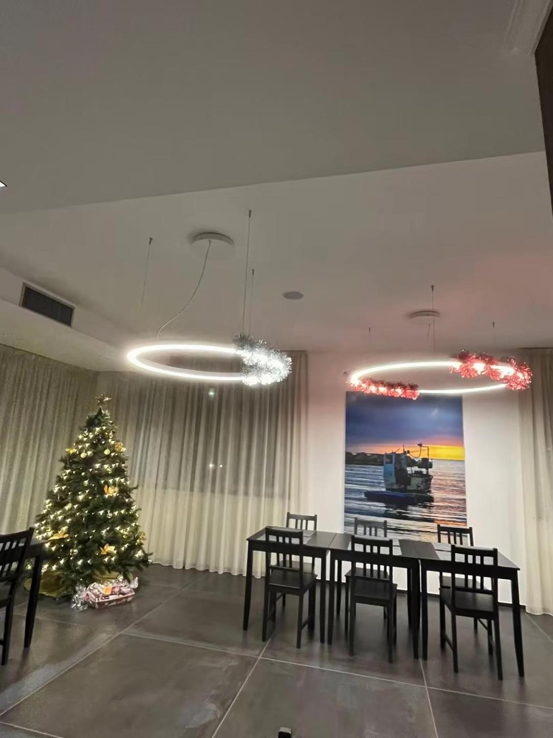 Hotel Mediterraneo Ombrellone E Lettini Inclusi Martinsicuro Bagian luar foto
